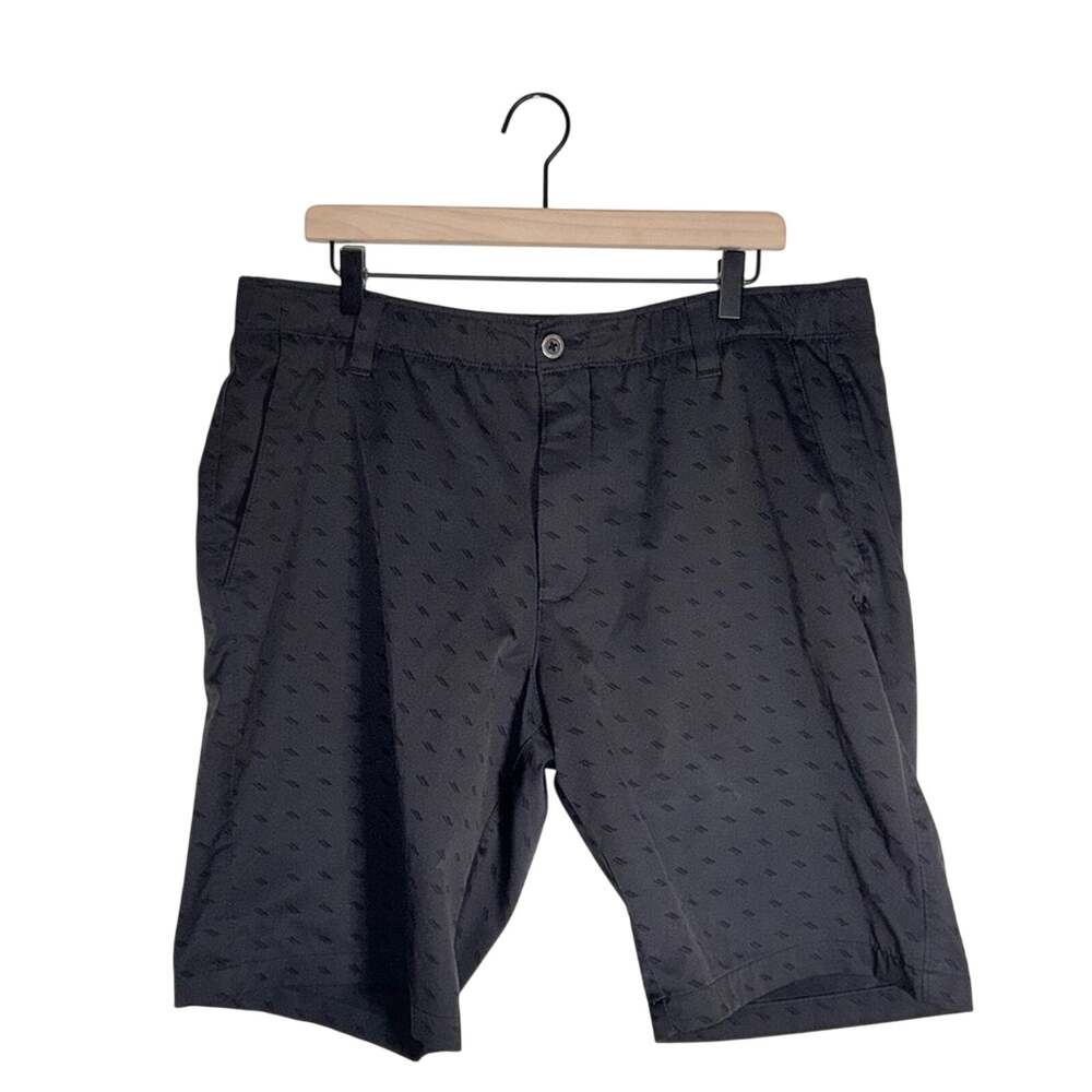UNDER ARMOUR men’s athletic golfing shorts 40